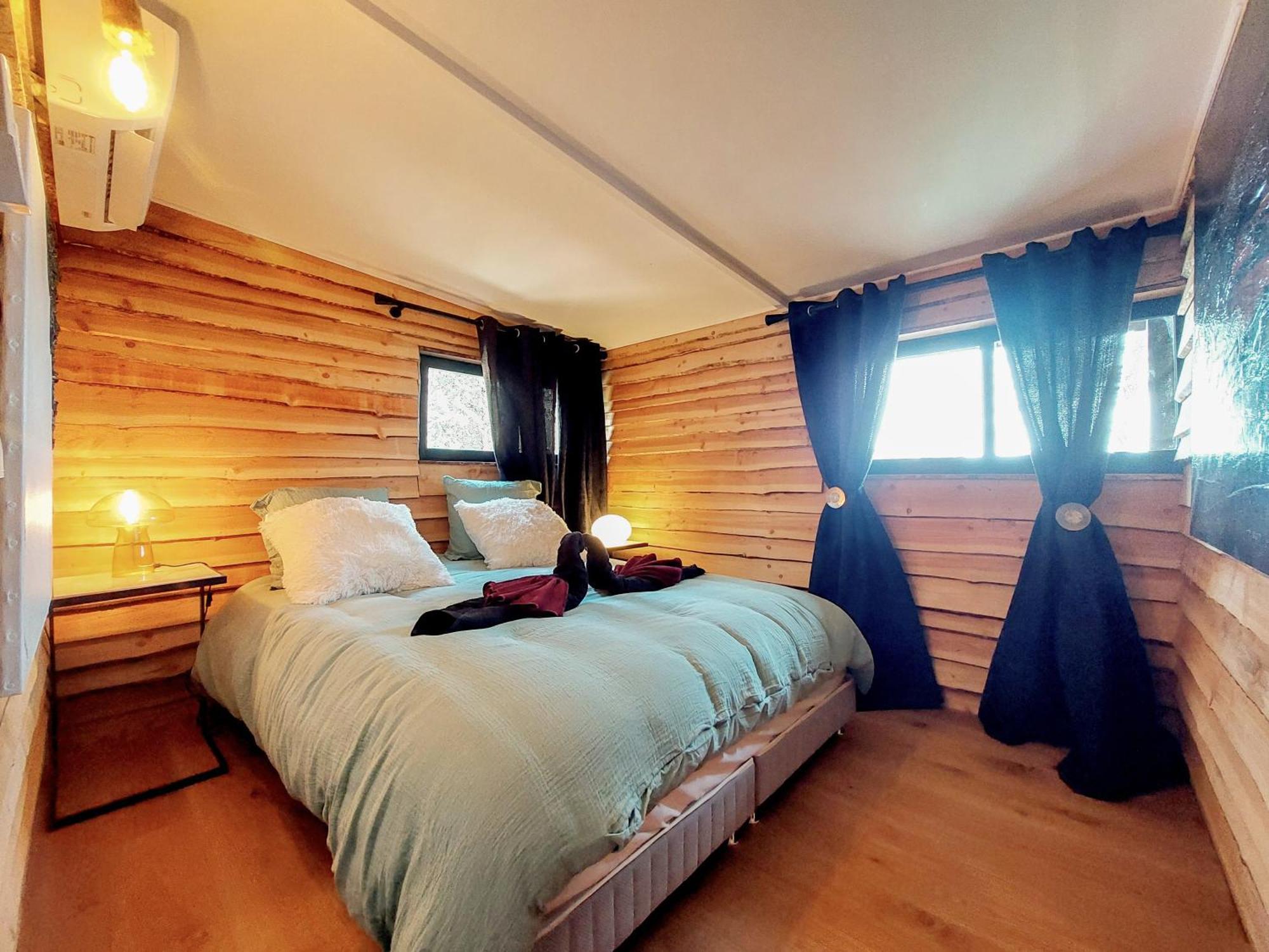Chalet, Oasis Et Vue Mer,proxi Circuit Paul Ricard *